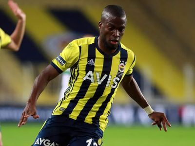 Fenerbahçe'de Enner Valencia Paniği Yaşanıyor!