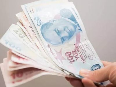 Emeklilere 25 + 617 TL Zam Müjdesi Geldi!