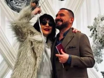 Doğuma günler kala evlenen ünlü oyuncu Gonca Vuslateri, kızı Asya Mone'yi ilk defa paylaştı!
