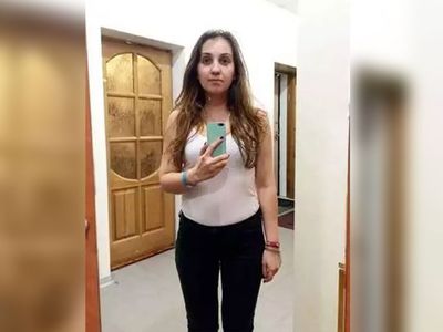 Mağaza soyunma kabinlerinde gerçekten zayıflatan özel aynalar mı kullanılıyor? İşte cevabı…