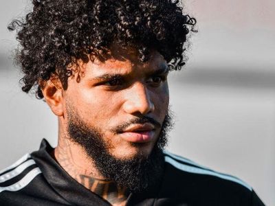 Fenerbahçe, Rosier İçin Sporting Lizbon'un Kapısını Çaldı