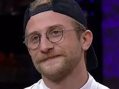 MasterChef Tahsin'den kendisine iticisin diyen Demet Akalın'a zehir zemberek laflar: Daha iki kelimeyi birleştirip...