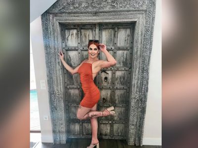 OnlyFans modeli hayranlarını hayrete düşürdü! “Doğada özgür olmak istiyorum” dedi ve çırılçıplak gezdi