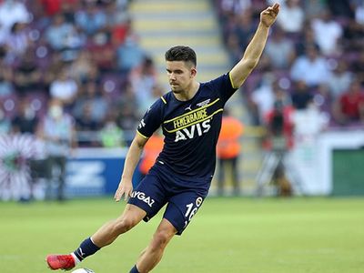 Ferdi Kadıoğlu, A Milli Takım'ın Formasını Giymeye Karar Verdi!