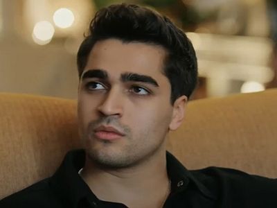 Mert Ramazan Demir gizemli sarışınla Afra Saraçoğlu'na ihanet mi etti? Kanım dondu gerçek hayatta da Feritmiş meğer!