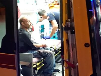 Gece vakti esrarengiz olay! Kanlar içindeki adam apartmandaki zillere basıp ‘Beni kurtarın’ dedi gerçek başka çıktı