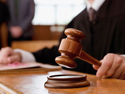 Mahkeme çiftin birliktelik yaşayamamasında erkeği kusurlu buldu