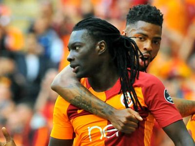 Konyaspor Bafetimbi Gomis'i Transfer Etmek İstiyor!