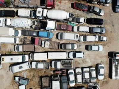 Elazığ'da Bulunan Araç Mezarlığı Sahipsiz Araçlarla Dolu