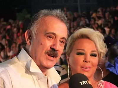 Safiye Soyman ve Faik Öztürk sosyal medyada alay konusu oldu: Terliklerini görenler şaşkına döndü!