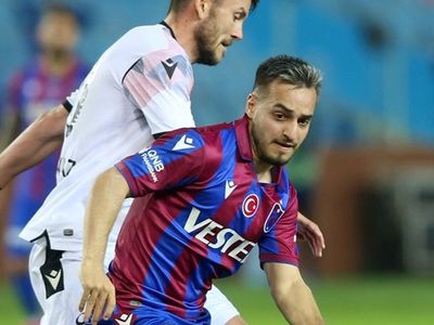 Trabzonspor'da Yusuf Sarı İle İlgili Sıcak Gelişmeler Yaşanıyor!