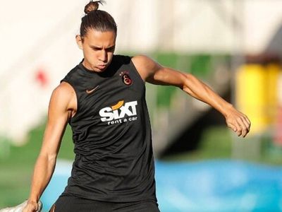 Galatasaraylı Taylan Antalyalı'ya Psikolojik Destek!
