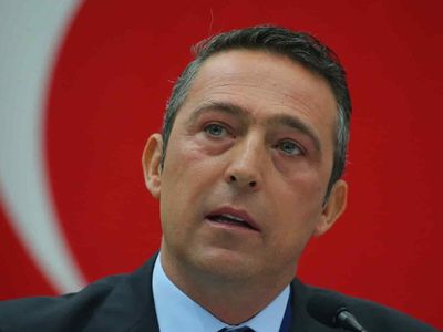 Fenerbahçe'de Transfer Olmak İstemeyen İsim Sinan Gümüş Çıktı!