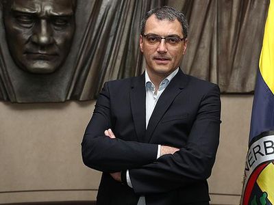 Bir dönem Fenerbahçe'de görev yapan Damien Comolli'nin takımı Toulouse şampiyon oldu!