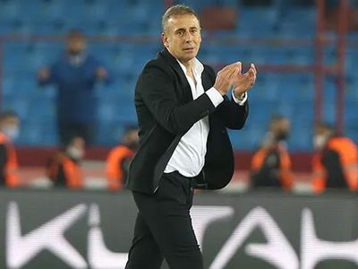 Trabzonspor Teknik Direktörü Abdullah Avcı Çaykur Rizespor Maçının Ardından Beşiktaş Hakkında Konuştu!