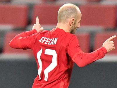 Trabzonspor ve Alanyaspor Arasında Abdülkadir Parmak ve Efecan Karaca Takası!
