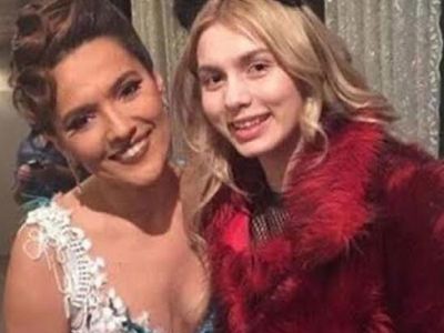 Aleyna Tilki ve Demet Akalın arasındaki gerginlik hız kesmeden devam ediyor az kaldı Demet Aleyna'nın saçını başını yolacak