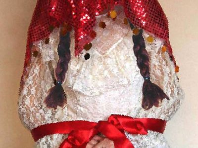 Skandal olay! Gelin 12 yaşında damat ise 70! Erkek kardeşinin düğünü olduğunu sanan kız kendisini nikah masasında buldu