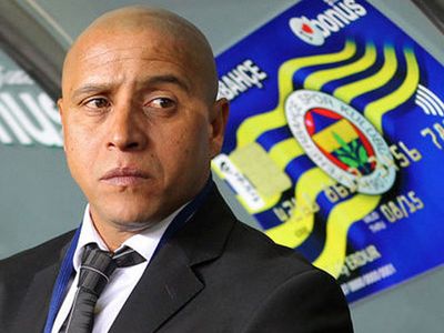 Fenerbahçe'de Teknik Adamlık Adayları Arasına Roberto Carlos'da Eklendi!