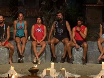 Survivor’da finale doğru yaklaşırken bir şampiyon daha adaya veda etti!  Finalist olarak görülen yarışmacının elenmesi Acun’a tepki yağdırdı