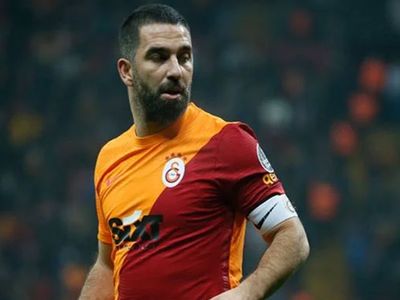 Galatasaraylı Arda Turan Kariyeri Hakkında Konuştu!