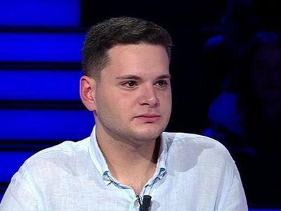 Kim Milyoner Olmak İster'de heyecanlı anlar! 1 milyon liralık soru görenleri şaşkına çevirdi
