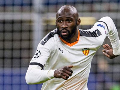 Beşiktaş Eliaquim Mangala İle Görüşüyor!