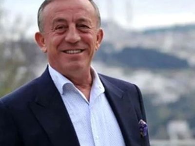 Ali Ağaoğlu kalp krizi geçirdi hastaneye kaldırıldı