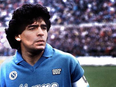 Diego Maradona Kimdir, Neden Öldü?