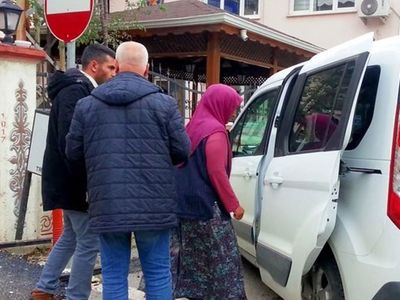 Sakarya'da komşusuyla birlikte olurken 10 yaşındaki oğluna yakalanan anne dehşet saçtı