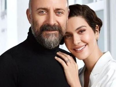 'Vatanın neresi!' Bergüzar Korel herkesei Londra'ya çağırdı tepkiler gecikmedi