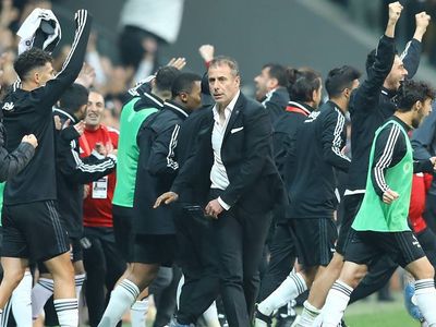 Beşiktaş Yönetiminden Abdullah Avcı ve Fikret Orman Kararı!