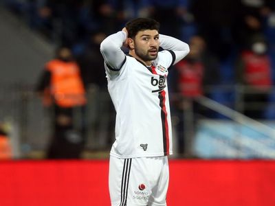 Emirhan İlkhan Kimdir?