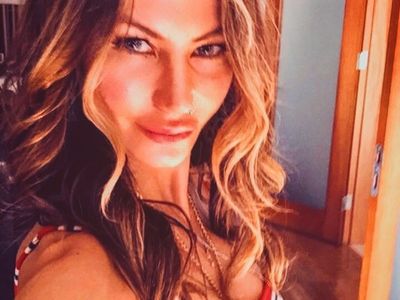 Burcu Çağrı'dan Emre Altuğ'a Yanıt