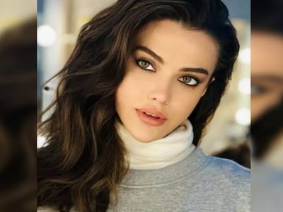 Ünlü oyuncu Tuvana Türkay estetik güzeli çıktı! Estetiksiz halini görenler inanamadı: Ülkeyi terk ederim!