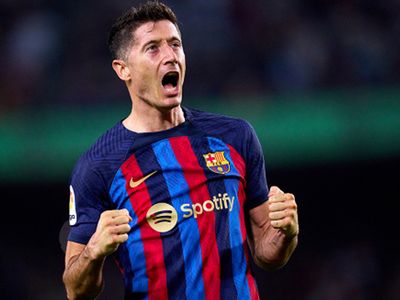 Ronaldo Messi'ye fark attı: 2023'ün en çok kazanan futbolcuları belli oldu
