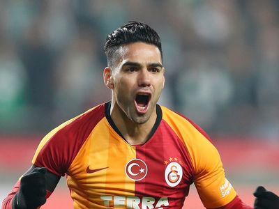 Rayo Vallecano Başkanı, Galatasaray'dan Ayrılan Radamel Falcao'yu Övdü!