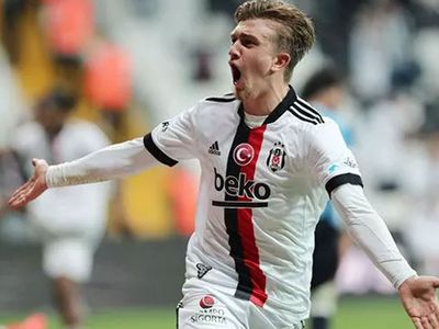 Beşiktaş'ta Rıdvan Yılmaz transfer olmayacak! Valerien Ismael futbolcunun kalmasını çok istedi