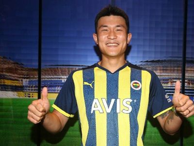 Kim Min-Jae hangi takıma transfer oldu? Kim kaç yaşında, nereli, hangi bölgede oynuyor?