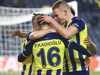 Ajax Fenerbahçe'den Ferdi Kadıoğlu'nu Transfer Etmek İstiyor!
