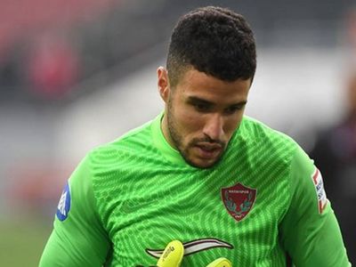 Süper Lig ekibi Hatayspor'da Munir Mohamedi'nin başka takıma transferine onay verildi! Kaleci ile karşılıklı anlaşarak yollar ayrıldı