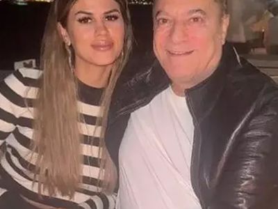 Mehmet Ali Erbil 40 yaş küçük sevgilisine nikah kıydı!