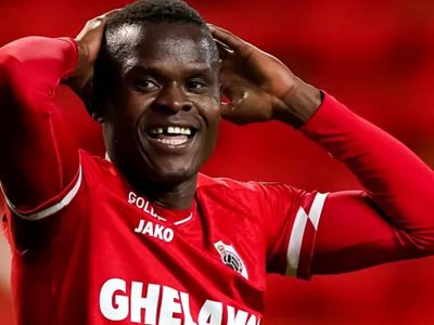 Fenerbahçe'de transferde gündeme yeniden Mbwana Samatta geldi!