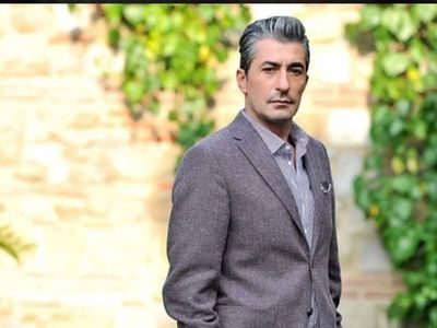 Ünlü oyuncu Erkan Petekkaya'nın acı günü: Kahreden haberi duyurdu!