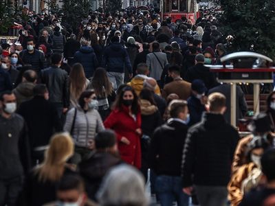 Omicron Son Varyant Olmayacak: Yenisi Geliyor Ve Daha Bulaşıcı!