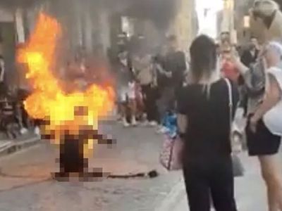 İstanbul Galata Köprüsü'nde kendini yakan adam bunu neden yaptı? İşte olayın iç yüzü ve tüm gerçekler!
