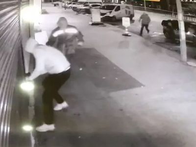Mustafa Ceceli'ye hırsızlık şoku! Kuyumcu dükkanına giren hırsızlar 2.5 milyon liralık zarar verdi