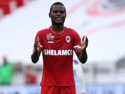 Fenerbahçe'nin Antwerp'e kiraladığı Mbwana Samatta'yı Aston Villa transfer etmek istiyor!