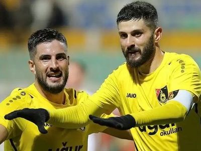 İstanbulspor'un Süper Lig'e çıkma başarısında önemli rol oynayan İbrahim Yılmaz'ın transferi için Antalyaspor devreye girdi!
