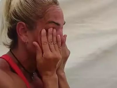 Gelen uyarıya dayanamadı! Gözyaşlarına boğuldu: Nagihan oyun alanını terk etti!